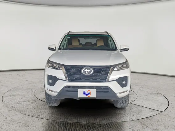 Toyota Fortuner VX 2023 دبل