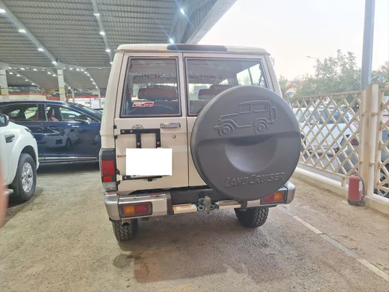 Toyota LAND CRUISER 70 LX 2023 دبل