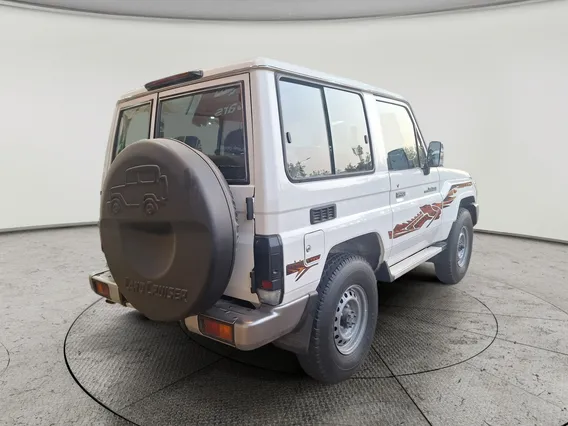 Toyota LAND CRUISER 70 LX 2023 دبل
