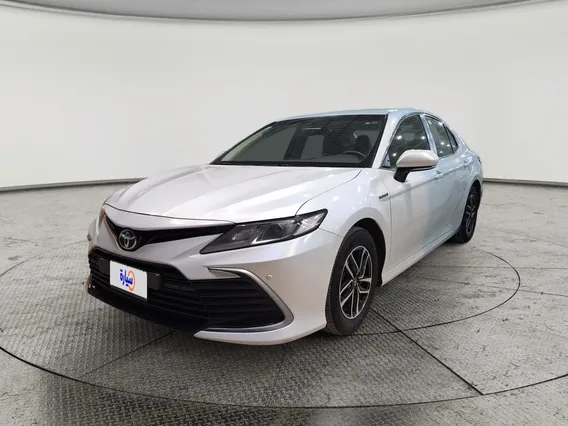 Toyota Camry  LE 2022 