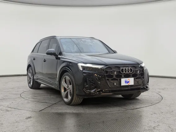 اودي Q7  2025 