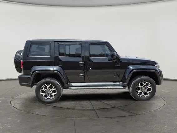 BAIC BJ40 C Honor 2023 دبل