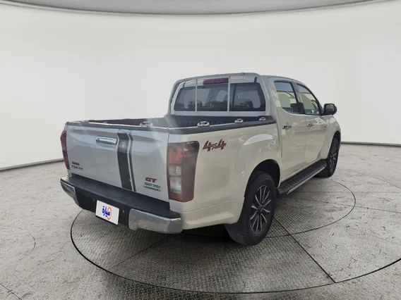 ايسوزو دي ماكس GT 2021 دبل