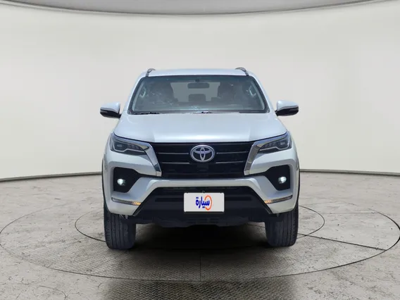 Toyota Fortuner VX 2023 دبل