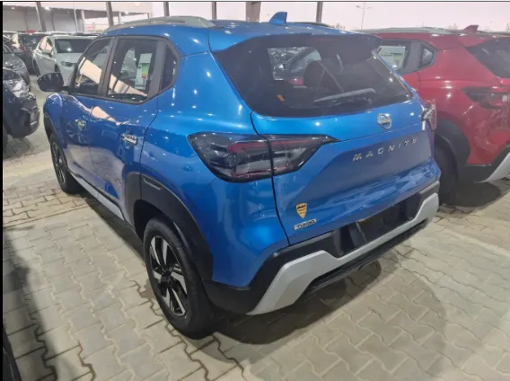 Nissan Magnite SV 2025 