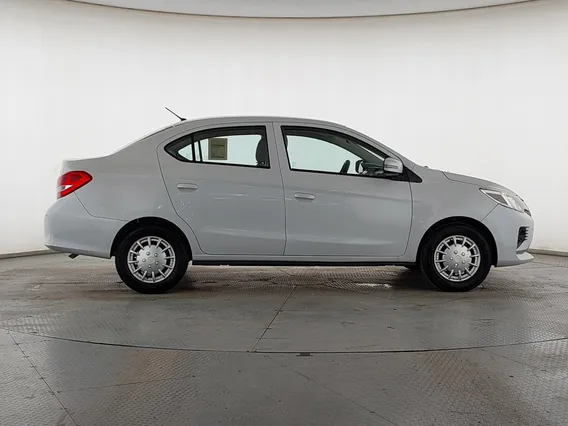 Mitsubishi Attrage GLX LL 2021 