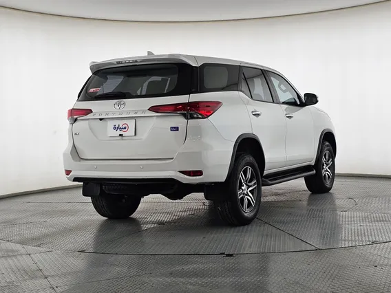 Toyota Fortuner GX2 2023 