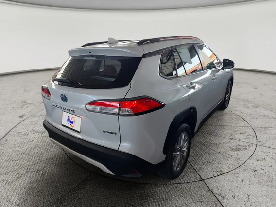 Toyota Corolla Cross XLE HEV 2023 