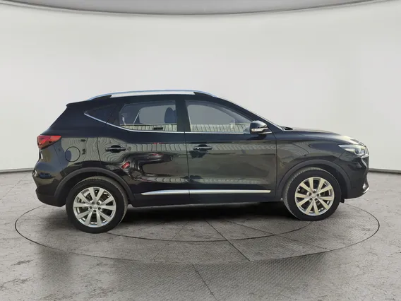 MG ZS STD 2023 