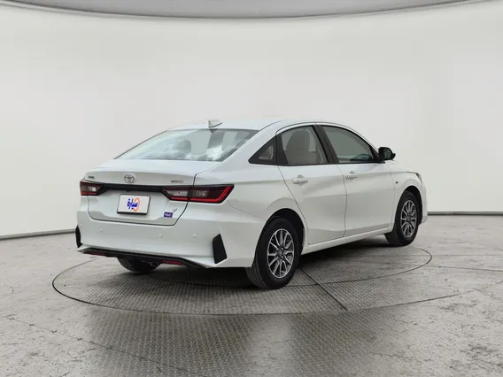 Toyota Yaris  Y 2024 