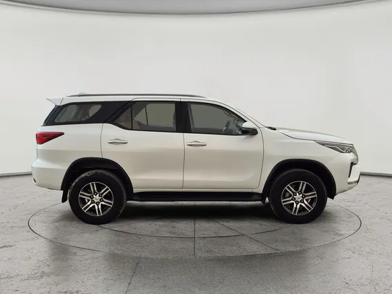 Toyota Fortuner GX 2024 دبل