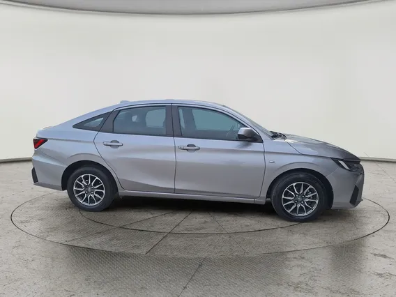 Toyota Yaris  Y 2023 