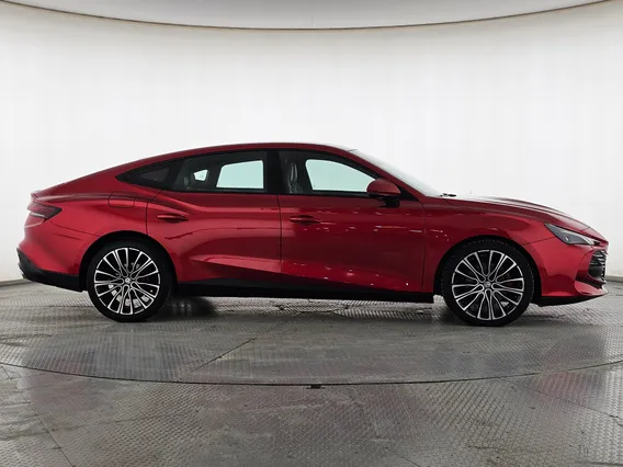 MG 7 Luxury 2025 
