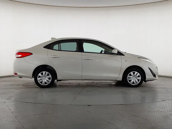 Toyota Yaris  Y 2020 
