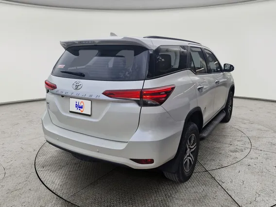 Toyota Fortuner GX 2021 دبل