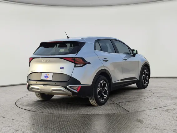 Kia Sportage LX 2023 دبل