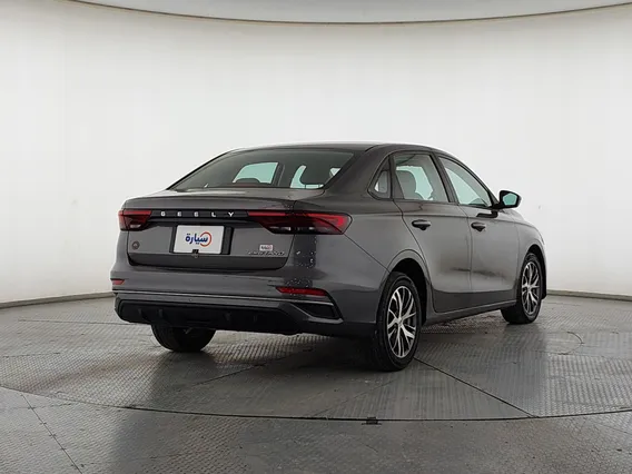 Geely Emgrand GS 2024 