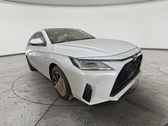Toyota Yaris  Y Plus 2026 