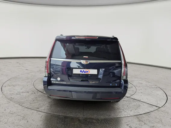 Cadillac Escalade Luxury 2019 دبل