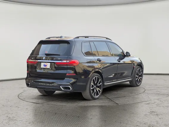 BMW X Series 7 xDrive 40i	 2021 