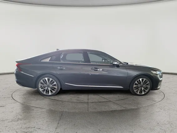 Kia K8 LX 2022 