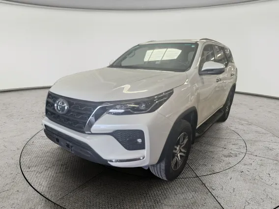 Toyota Fortuner VX 2022 دبل