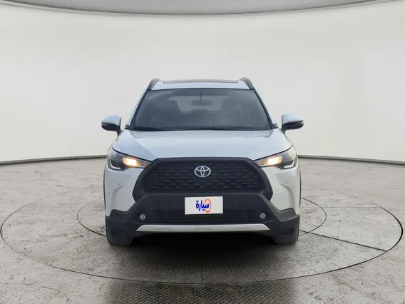 Toyota Corolla Cross XLE HEV 2024 