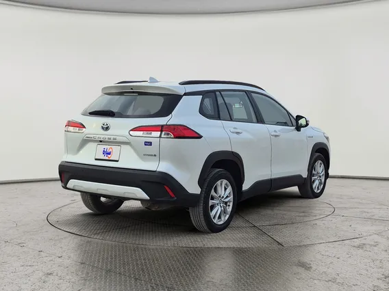 Toyota Corolla Cross XLE HEV 2024 