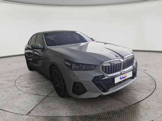 BMW 5 Series 520i 2024 