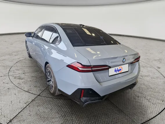 BMW 5 Series 520i 2024 