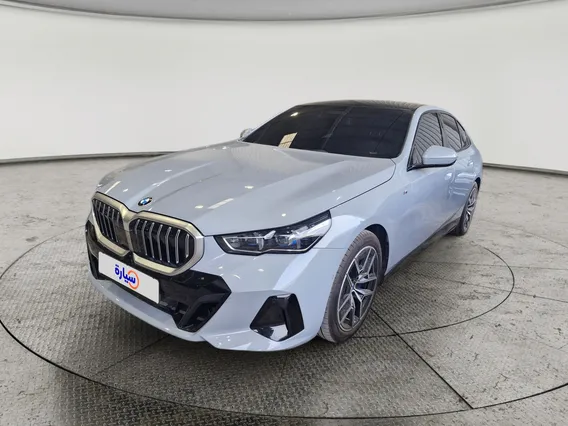 BMW 5 Series 520i 2024 