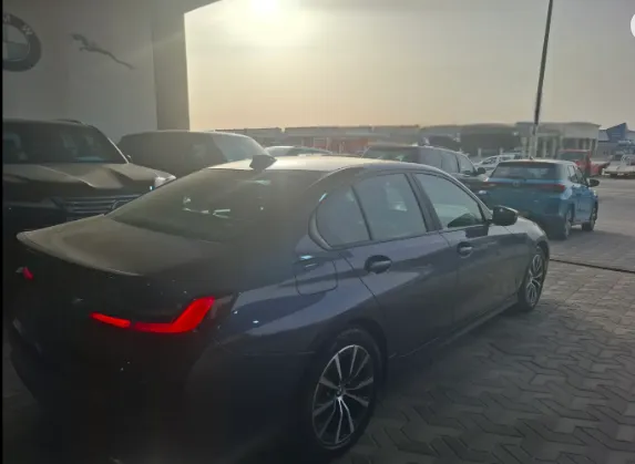 BMW 3 Series 320i  2022 