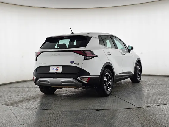 Kia Sportage LX 2023 دبل