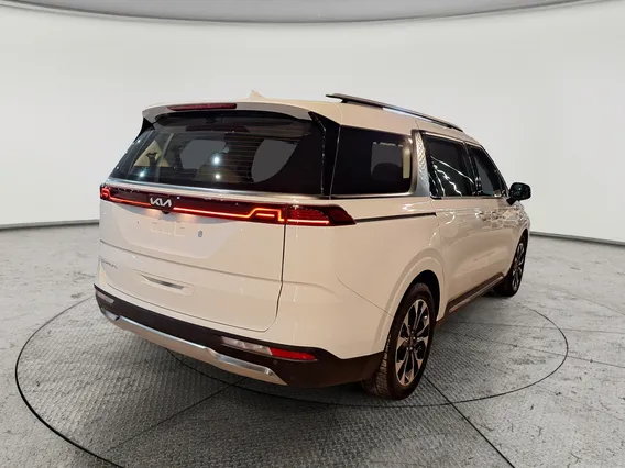 Kia Carnival GL 2022 