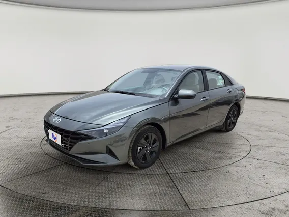 Hyundai Elantra Smart 2023 