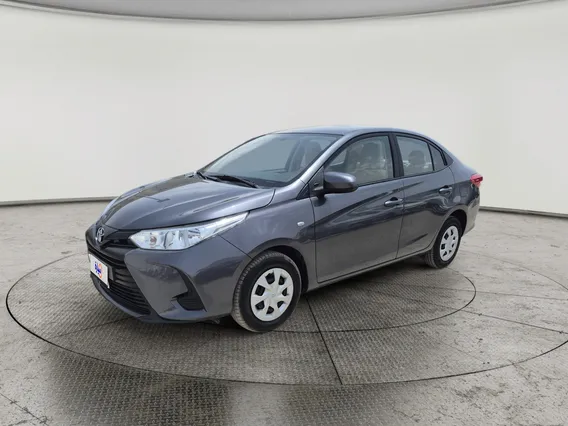 Toyota Yaris  Y 2022 