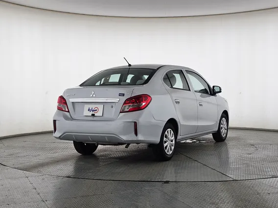 Mitsubishi Attrage GLX LL 2021 