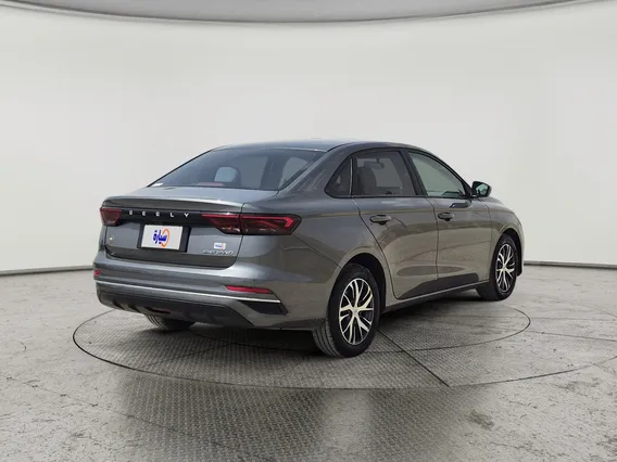 جيلي امجراند GS 2024 