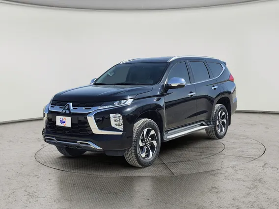 ميتسوبيشي باجيرو GLS 5Doors 2025 