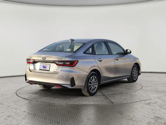 Toyota Yaris  Y 2024 