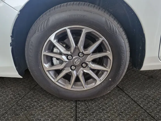 Toyota Yaris  Y 2026 