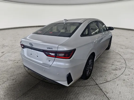 Toyota Yaris  Y 2026 