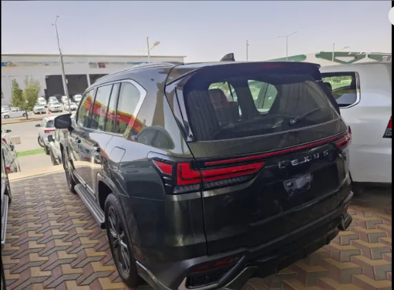 Lexus LX 600 2025 