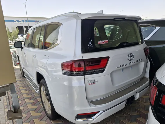 تويوتا لاندكروزر VXR 2026 دبل