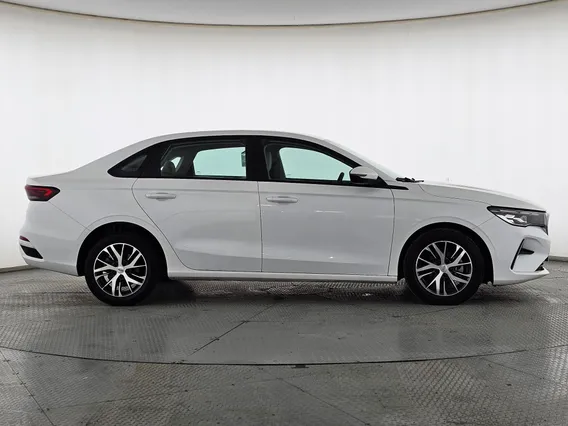 Geely Emgrand GS 2024 