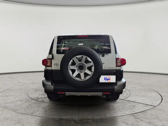 تويوتا اف جي FJ Cruiser 2023 دبل