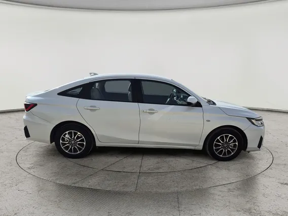 Toyota Yaris  Y 2023 
