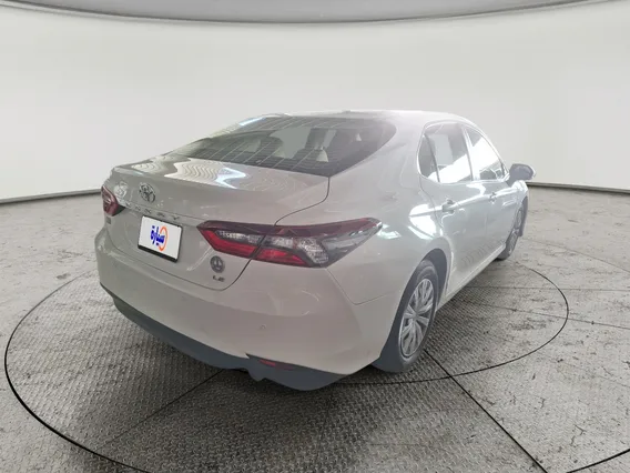 Toyota Camry  LE 2022 