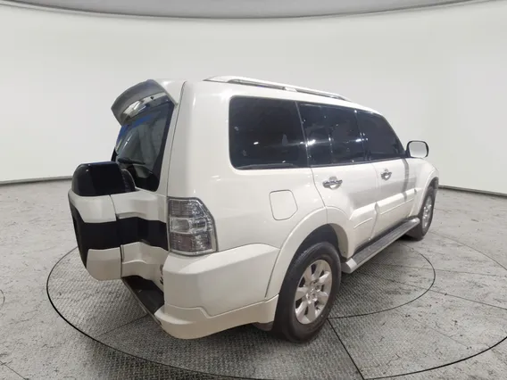 ميتسوبيشي باجيرو GLS 5Doors 2022 دبل