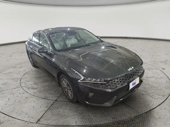 Kia K5 GL 2023 